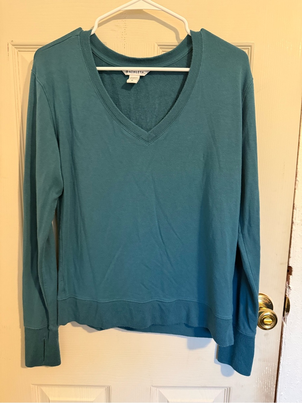 Athleta Teal V-Neck Lightweight Pullover